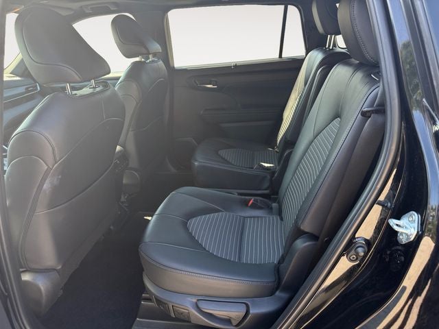 2025 Toyota Highlander XSE