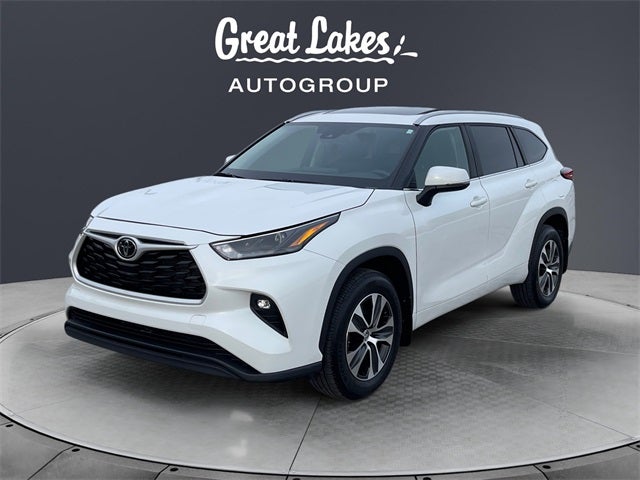 2023 Toyota HIGHLANDER XLE