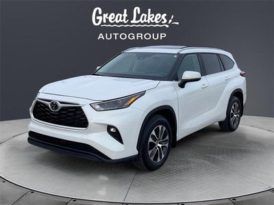 2023 Toyota HIGHLANDER XLE
