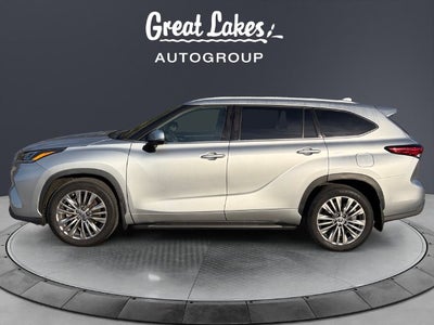 2023 Toyota Highlander Platinum