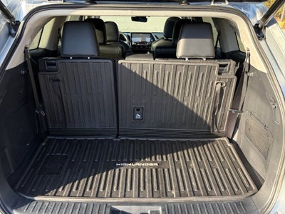 2023 Toyota Highlander Platinum