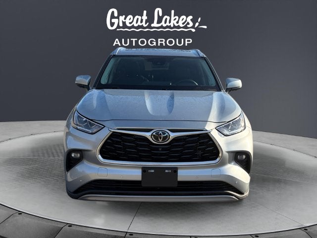 2023 Toyota Highlander Platinum