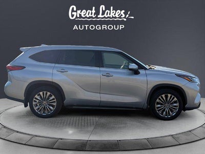 2023 Toyota Highlander Platinum