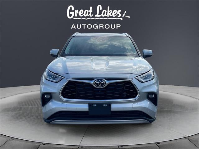 2023 Toyota Highlander Platinum