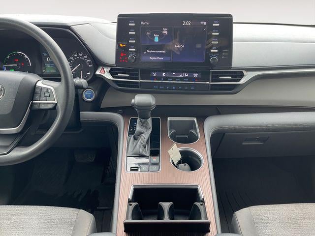 2021 Toyota SIENNA LE LE 8 Passenger