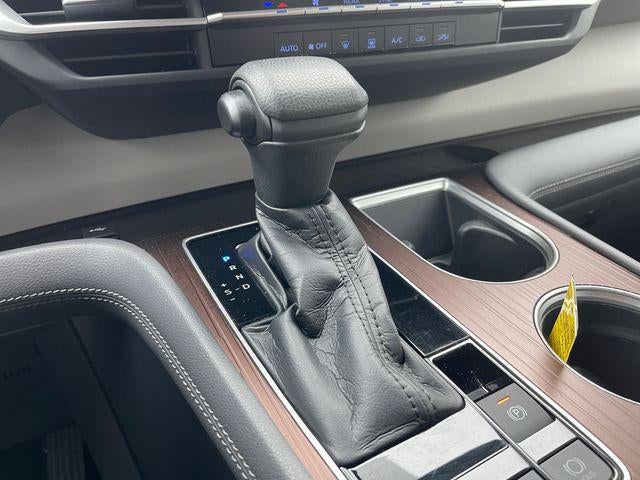 2021 Toyota SIENNA LE LE 8 Passenger