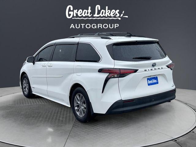 2021 Toyota SIENNA LE LE 8 Passenger