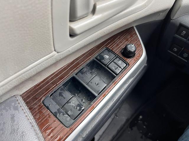 2021 Toyota SIENNA LE LE 8 Passenger