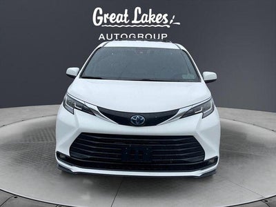 2021 Toyota SIENNA LE LE 8 Passenger