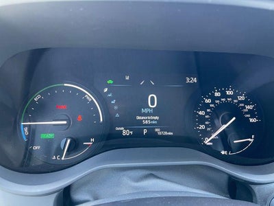 2025 Toyota Sienna LE 8 Passenger