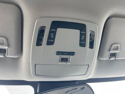 2024 Toyota Sienna LE 8 Passenger