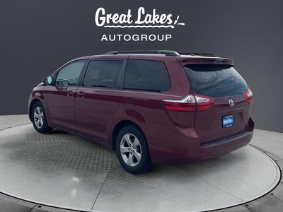 2017 Toyota Sienna LE 8 Passenger