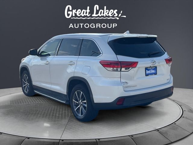 2019 Toyota Highlander Base