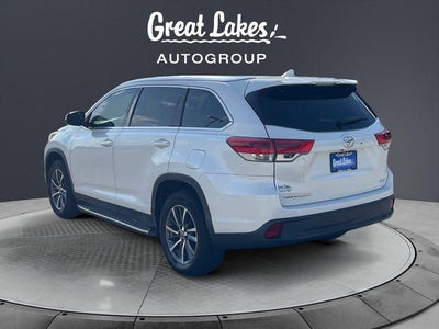 2019 Toyota HIGHLANDER XLE