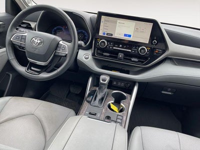 2024 Toyota HIGHLANDER HEV Limited