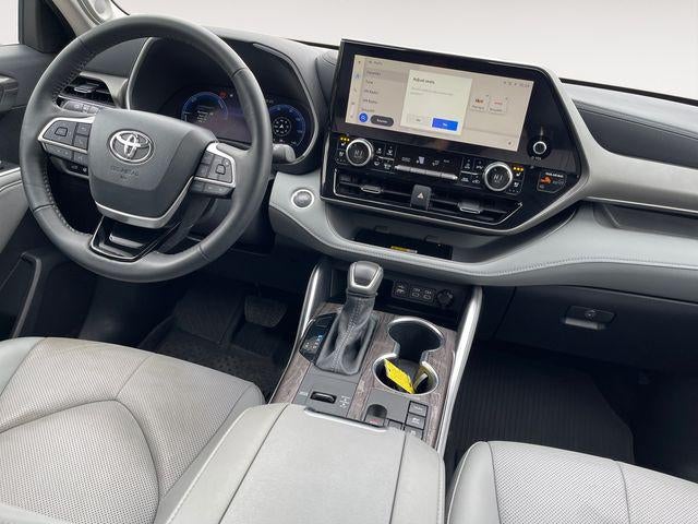 2024 Toyota HIGHLANDER HEV Limited