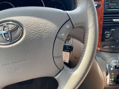 2006 Toyota SIENNA XLE
