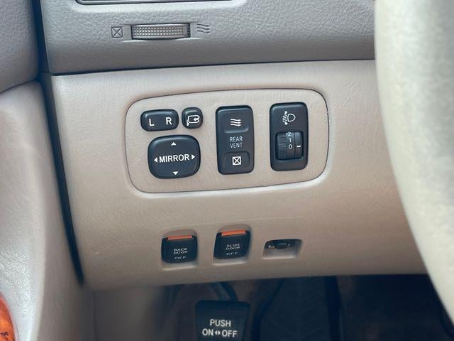 2006 Toyota SIENNA XLE
