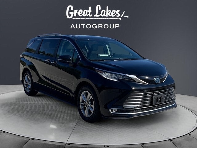 2022 Toyota SIENNA LTD AWD Limited 7 Passenger