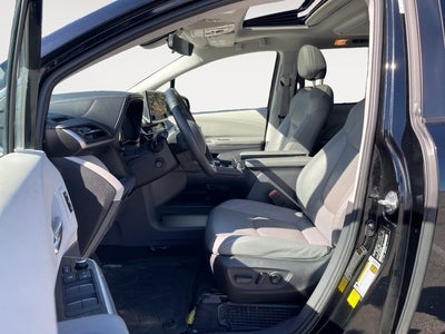 2022 Toyota SIENNA LTD AWD Limited 7 Passenger
