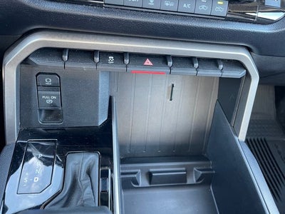 2024 Toyota TUNDRA 4X4 SR5