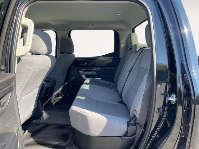 2024 Toyota TUNDRA 4X4 SR5