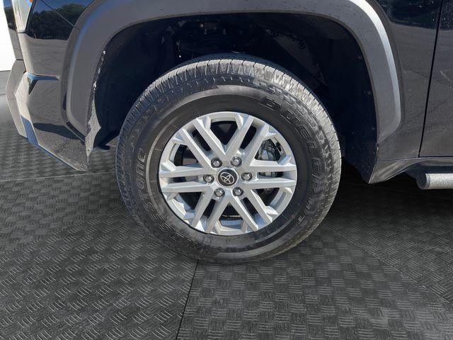 2024 Toyota TUNDRA 4X4 SR5