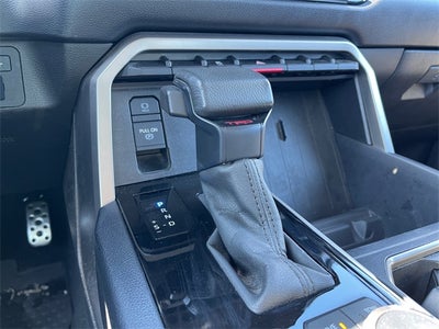 2024 Toyota TUNDRA 4X4 SR5