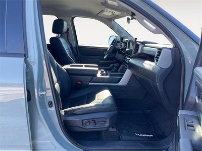2024 Toyota TUNDRA 4X4 SR5