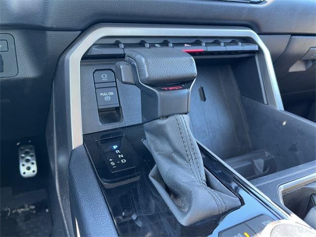 2024 Toyota TUNDRA 4X4 SR5