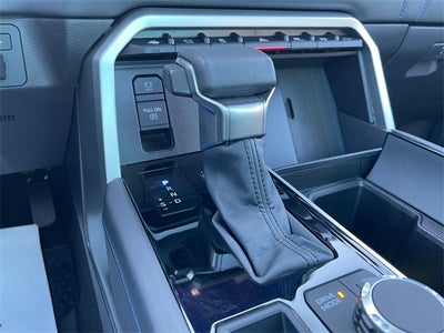 2025 Toyota TUNDRA 4X4 Platinum