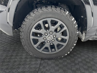 2022 Toyota TUNDRA 4X4 Platinum