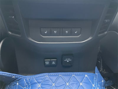 2022 Toyota TUNDRA 4X4 Platinum