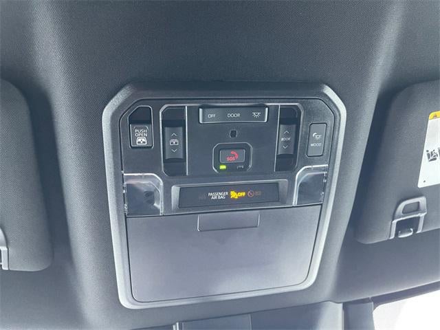 2022 Toyota TUNDRA 4X4 Platinum