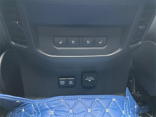 2022 Toyota TUNDRA 4X4 Platinum