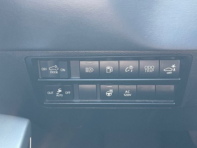 2024 Toyota Tundra i-FORCE MAX Platinum