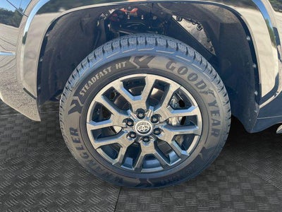 2024 Toyota Tundra i-FORCE MAX Platinum