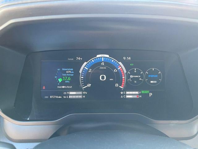 2024 Toyota Tundra i-FORCE MAX Platinum