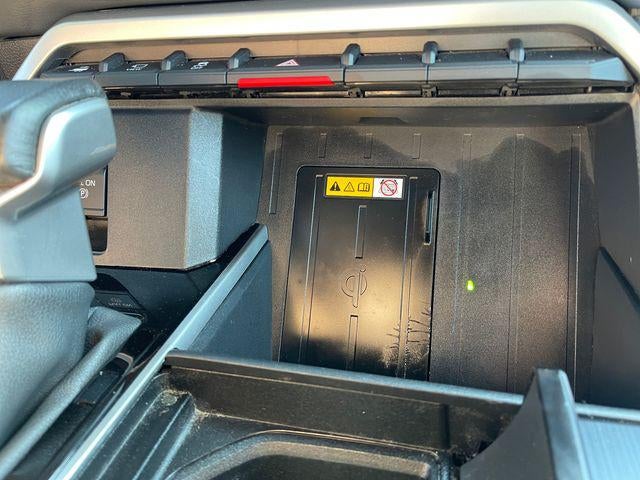 2024 Toyota Tundra i-FORCE MAX Platinum