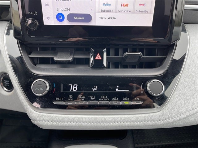 2024 Toyota COROLLA SE