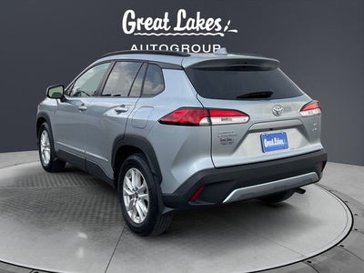2024 Toyota Corolla Cross LE