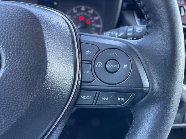 2025 Toyota Corolla Cross LE
