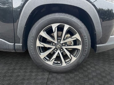 2024 Toyota Corolla Cross XLE