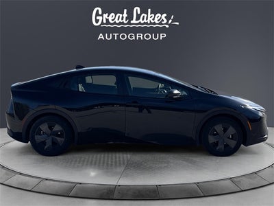 2025 Toyota PRIUS LE