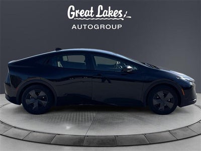 2025 Toyota PRIUS LE