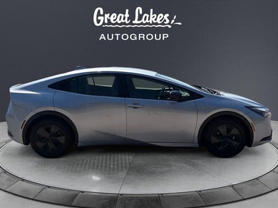 2025 Toyota Prius LE