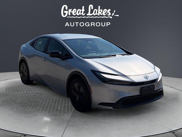 2025 Toyota Prius LE