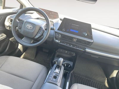 2024 Toyota PRIUS LE