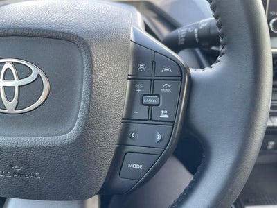 2024 Toyota PRIUS LE