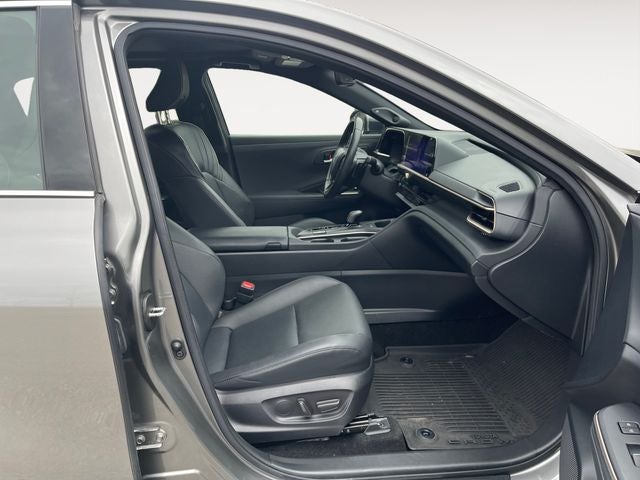 2023 Toyota Toyota Crown PLT Platinum